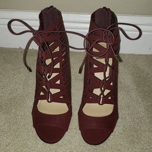 Cute maroon heels.